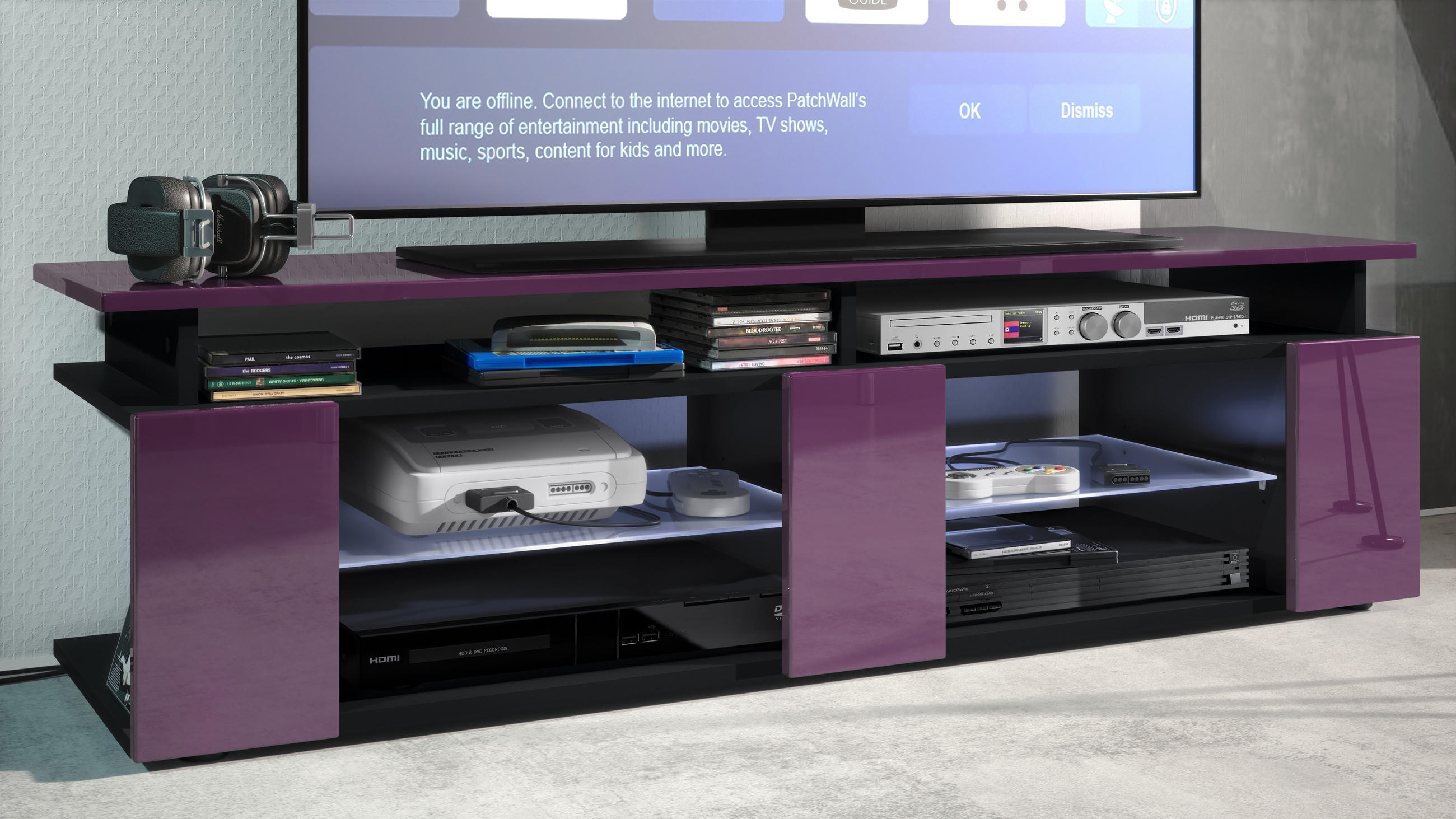 LOWBOARD Movie Fronten und obere Platte des Aufsatzes in Brombeer Hochglanz - Brombeere, Holzwerkstoff (138.5/39/39cm) - Vladon