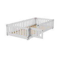 MONTESSORIBETT Klassisch mit Schließbarer Sicherheitstür 80/160 cm Kiefer-Massivholz Weiß - Weiß, Holz (80/160cm) - Creahappy