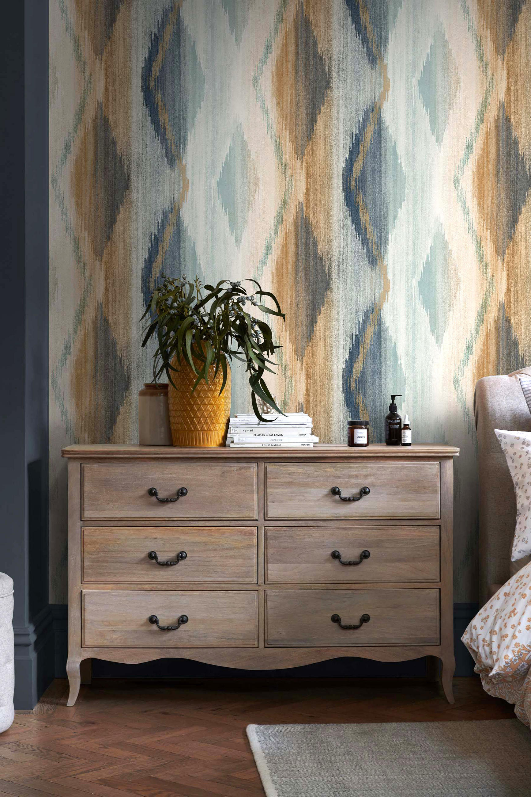 VLIESTAPETE Ikat Muster Petrol-Terracotta - Orange, Papier/Kunststoff (52/1000cm) - next