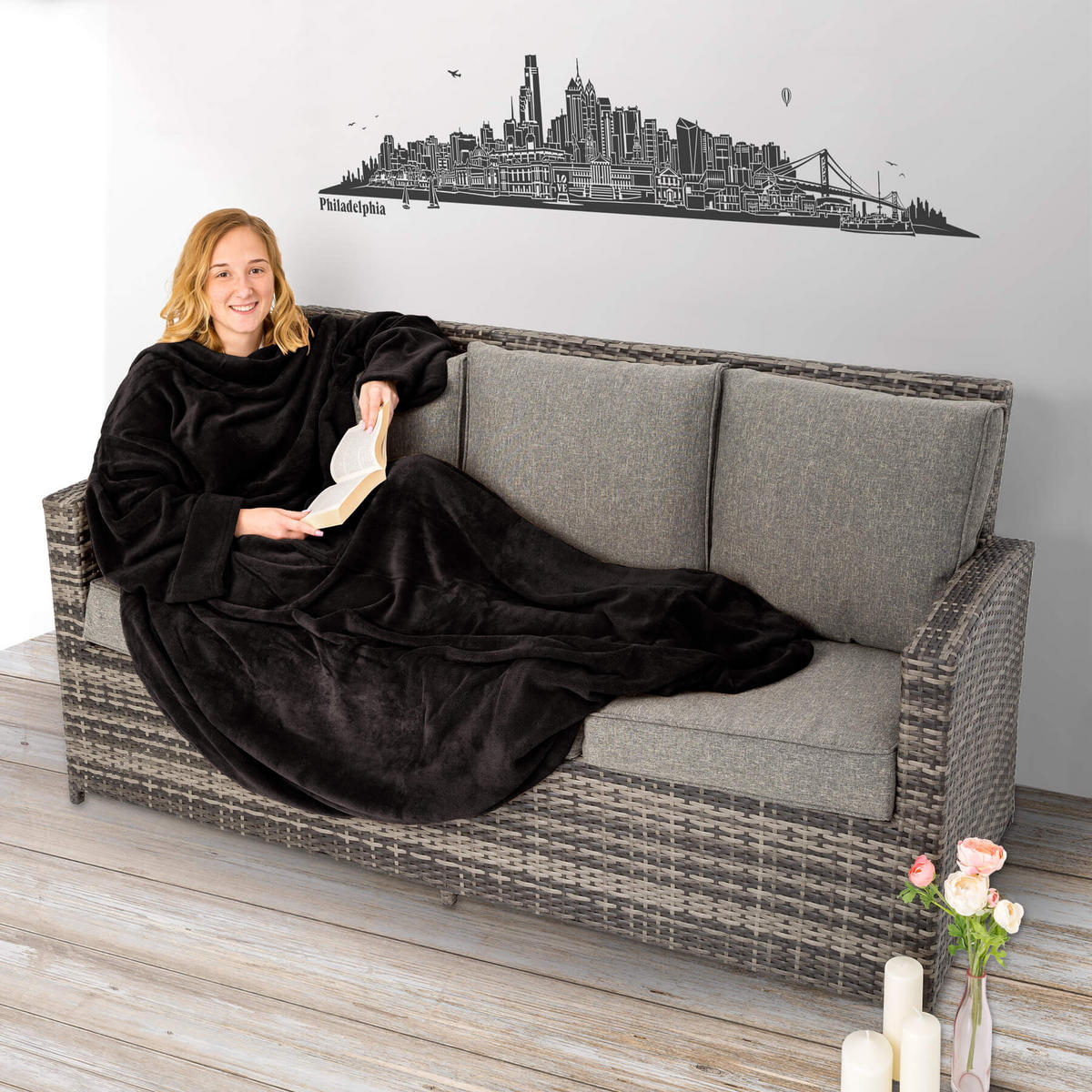 KUSCHELDECKE 2er Set mit Ärmeln, inklusive Tasche auf der Vorderseite, schwarz - Schwarz, Textil (170/200cm) - tectake