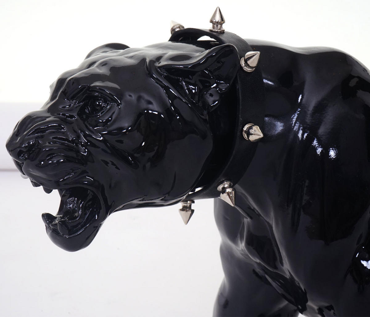 DEKO FIGUR PANTHER MIT HALSBAND Hochglanz Schwarz - Schwarz Hochglanz, Stein (18/28/59cm) - MCW