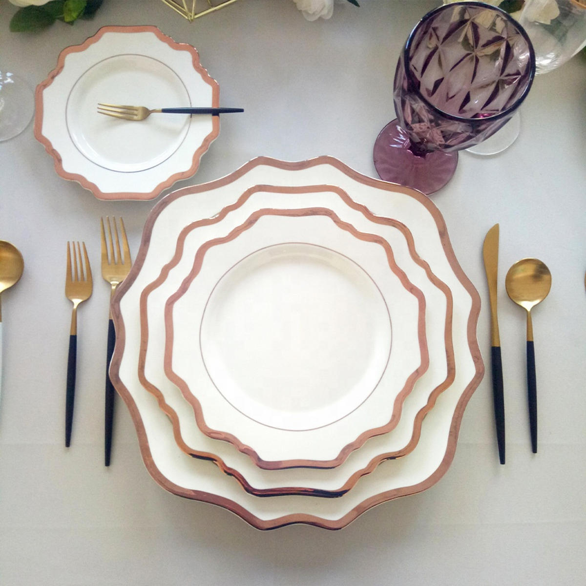 TELLERSET Weiß Roségold Bone China 4tlg Ø30 Ø27 Ø20 Ø16 cm - Weiß Hochglanz, Keramik (33/33/3cm) - Quality Elegance