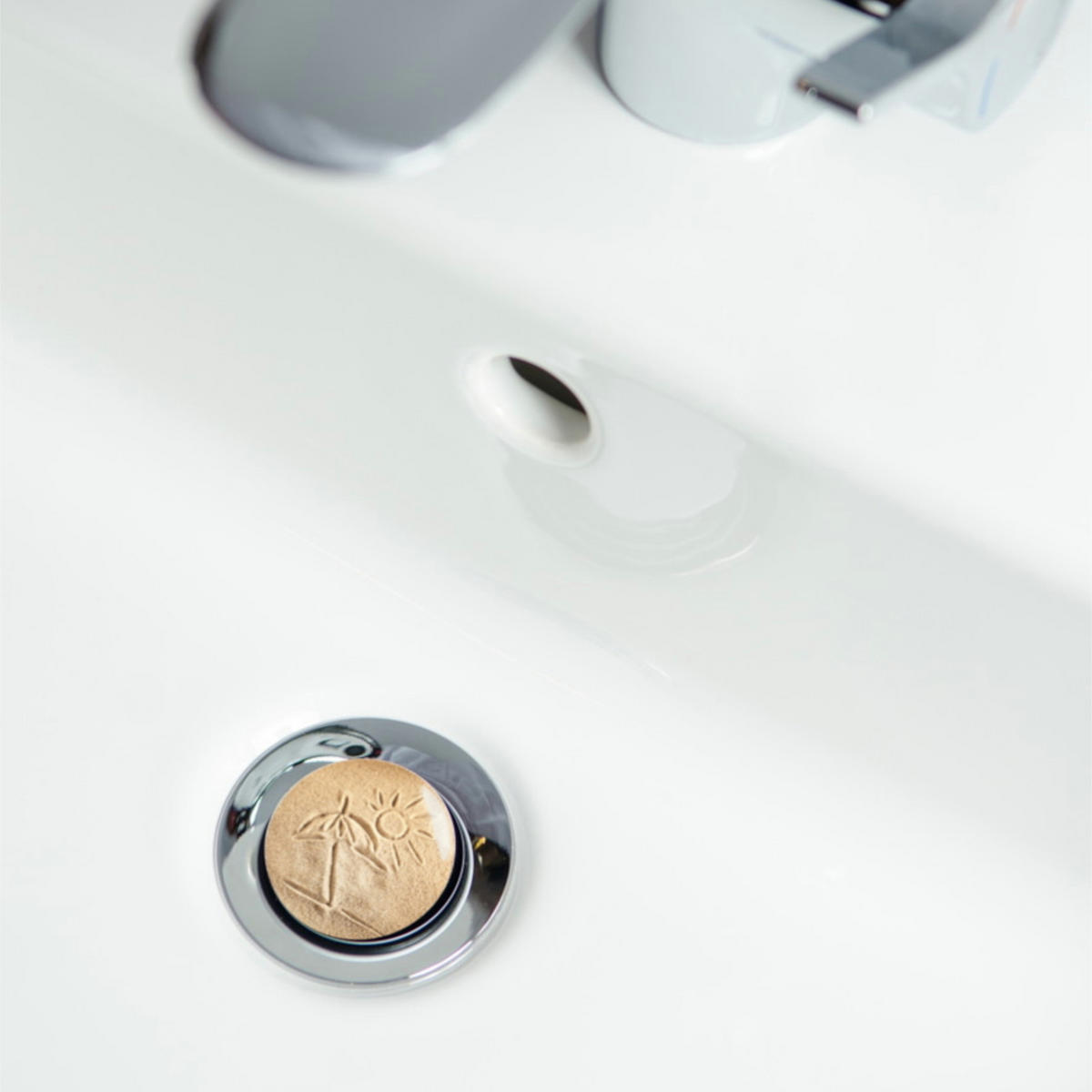 WASCHBECKENSTÖPSEL Sunshine - Braun, Kunststoff/Metall (4/7/7cm) - Sanilo