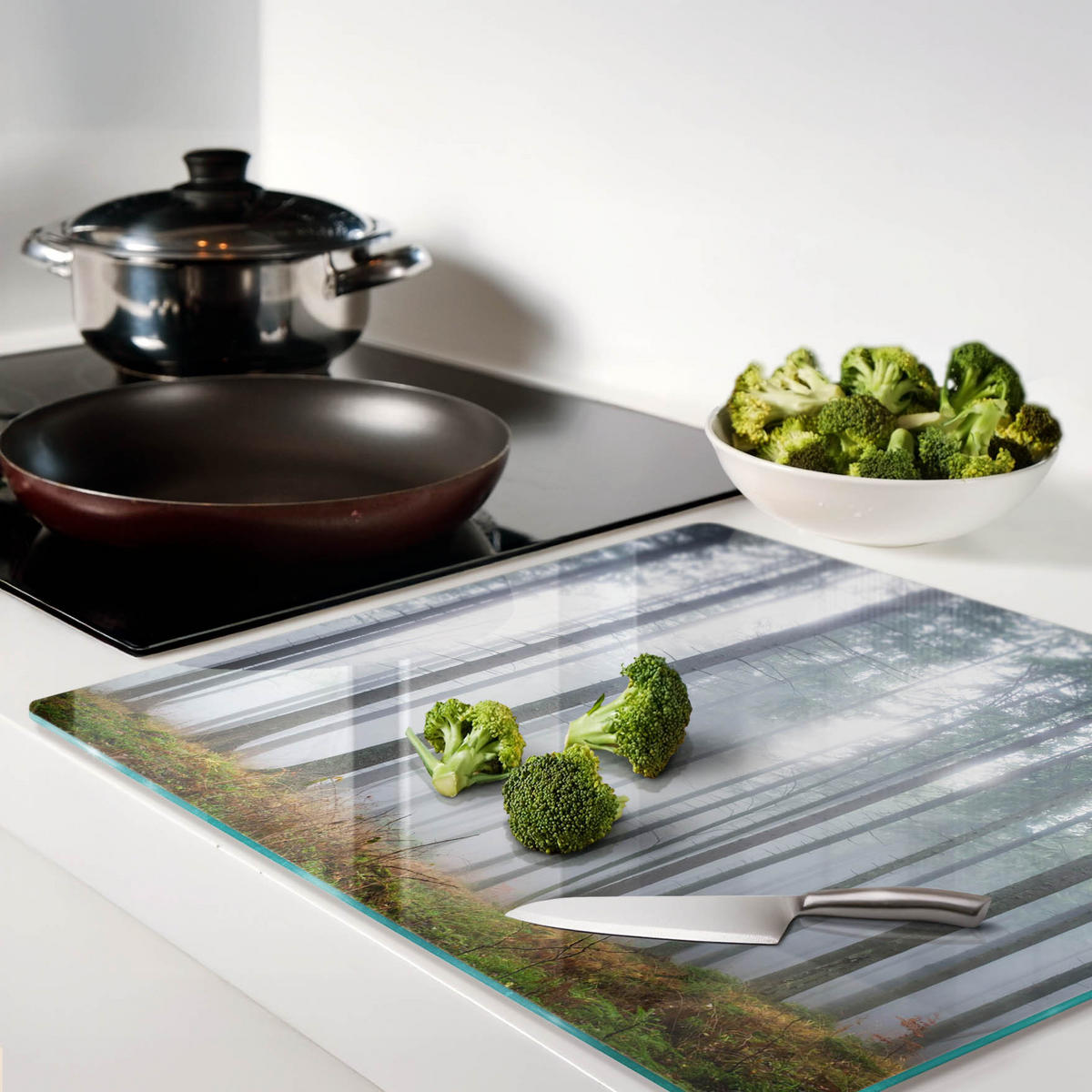 GLASPLATTE 60x52 cm Nebel im Wald - Grau, Glas (60/0.4/52cm) - TULUP