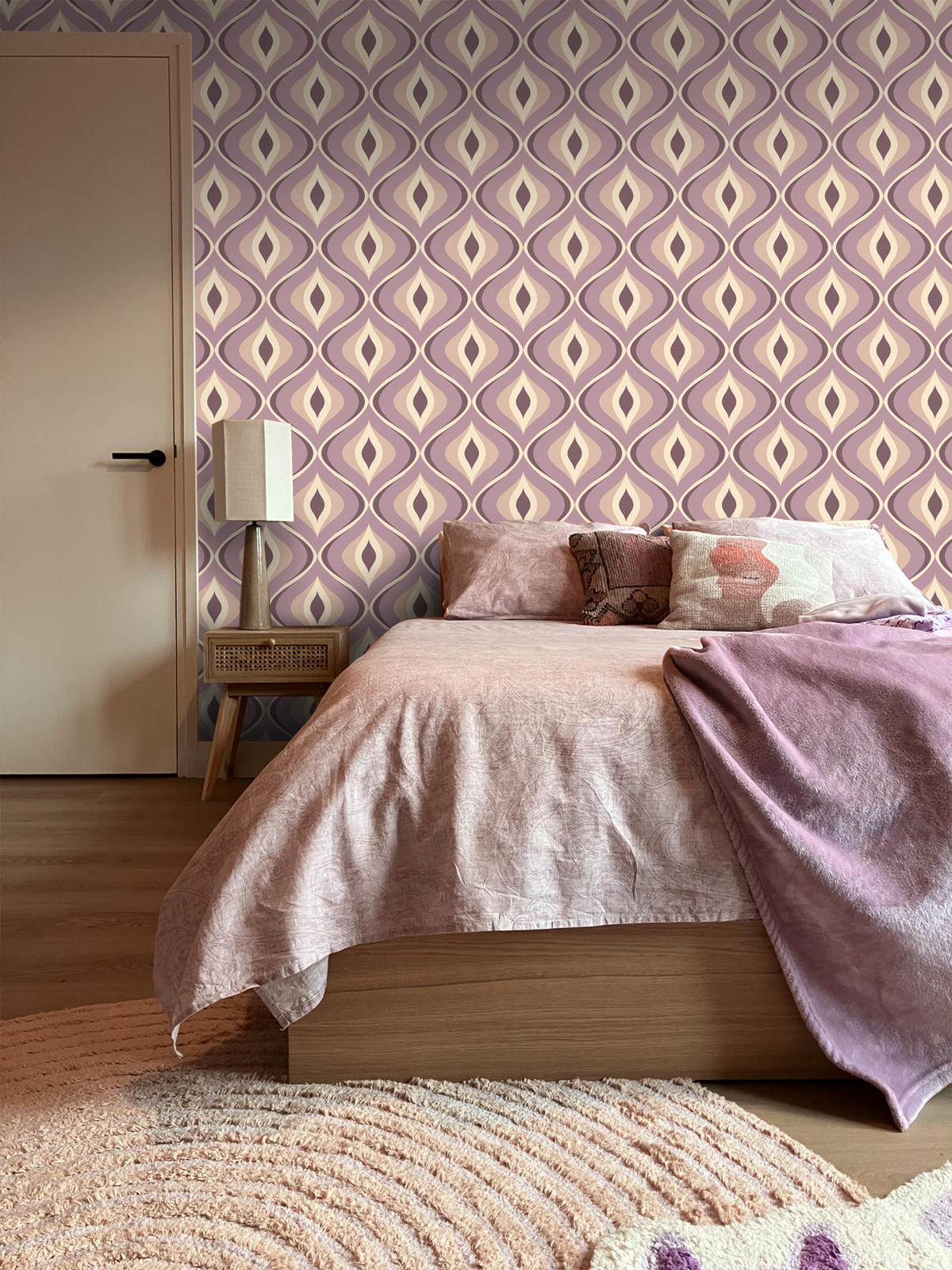 TAPETE Retro-Ornamente 50 x 900 cm - Lila, Papier (50/900cm) - ESTAhome