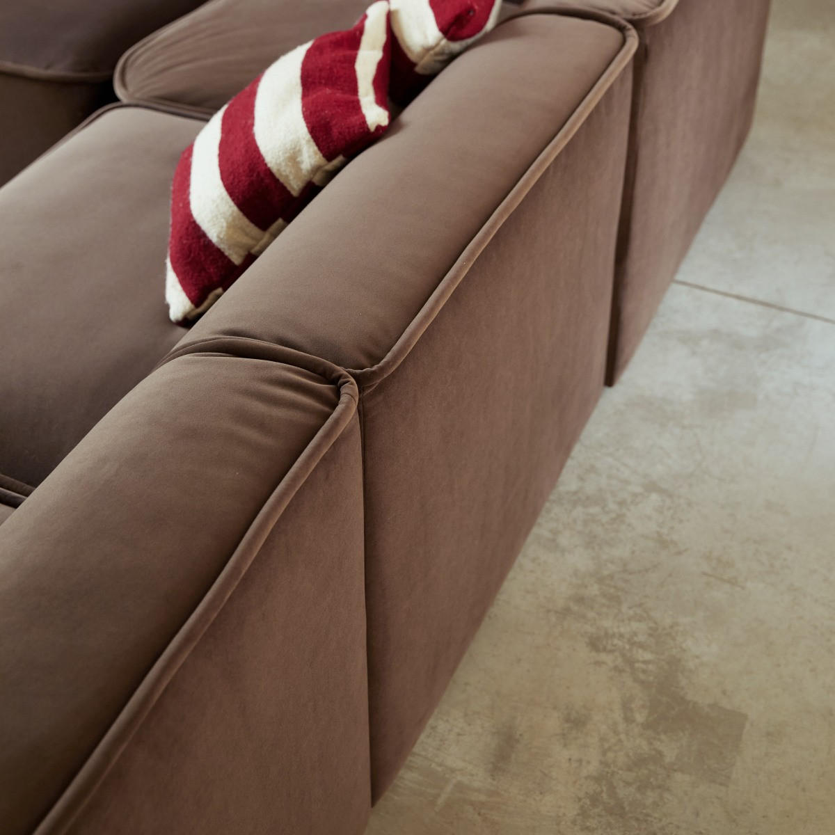 SOFA Quinto Braun aus Stoff - Braun, Textil (285/73/194cm) - Tikamoon