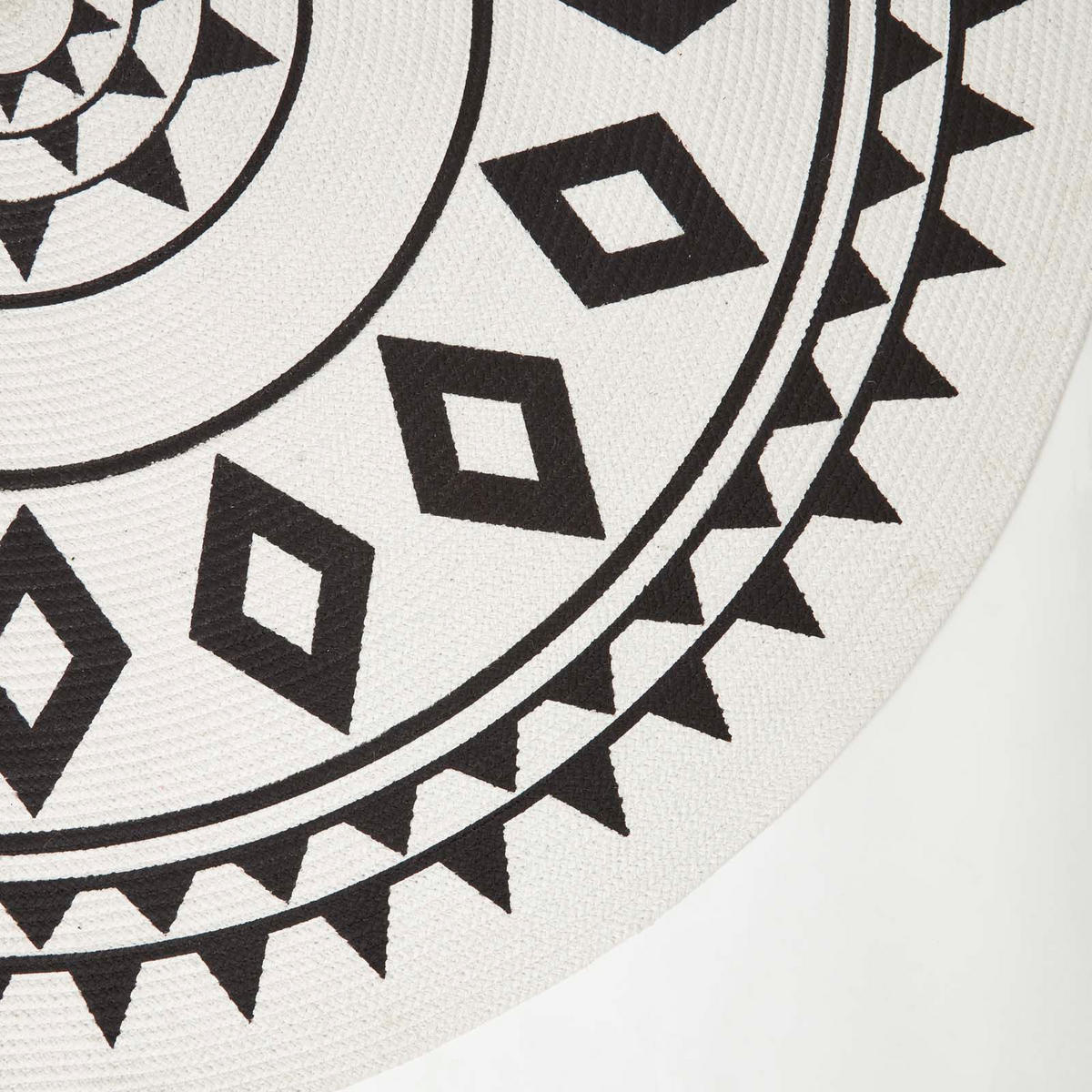 TEPPICH Lia geflochten mit Mandala-Muster rund 150 cm - Schwarz, Textil (150/150cm) - Homescapes