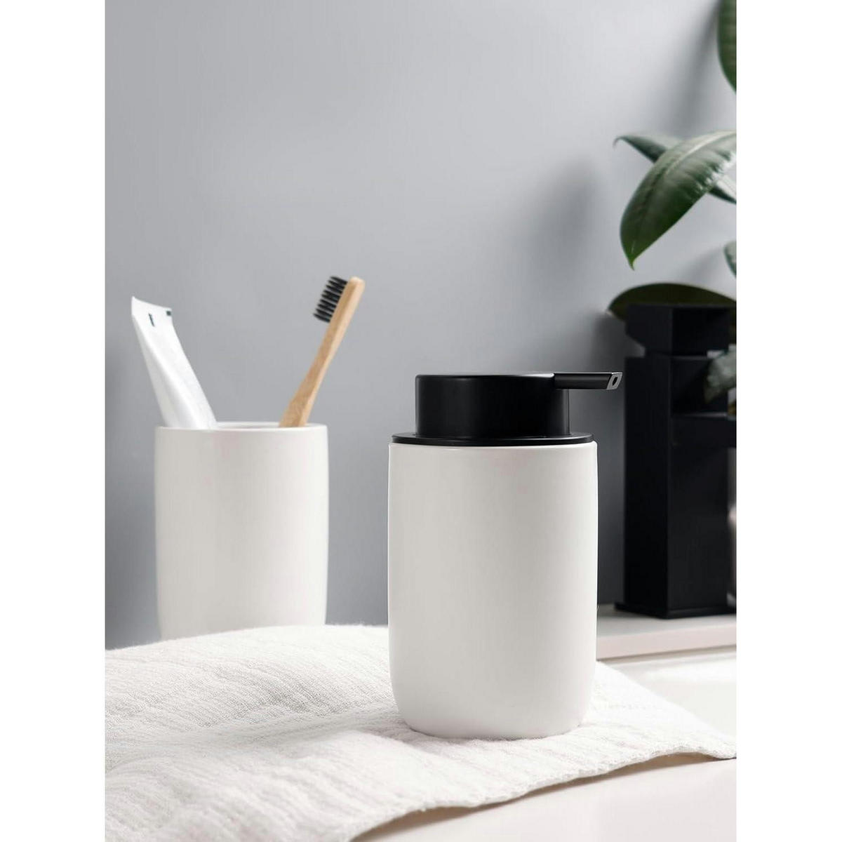 SEIFENSPENDER mit Zahnbürstenhalter Keramik Weiß 350ml - Weiß, Keramik (8/14/8cm)