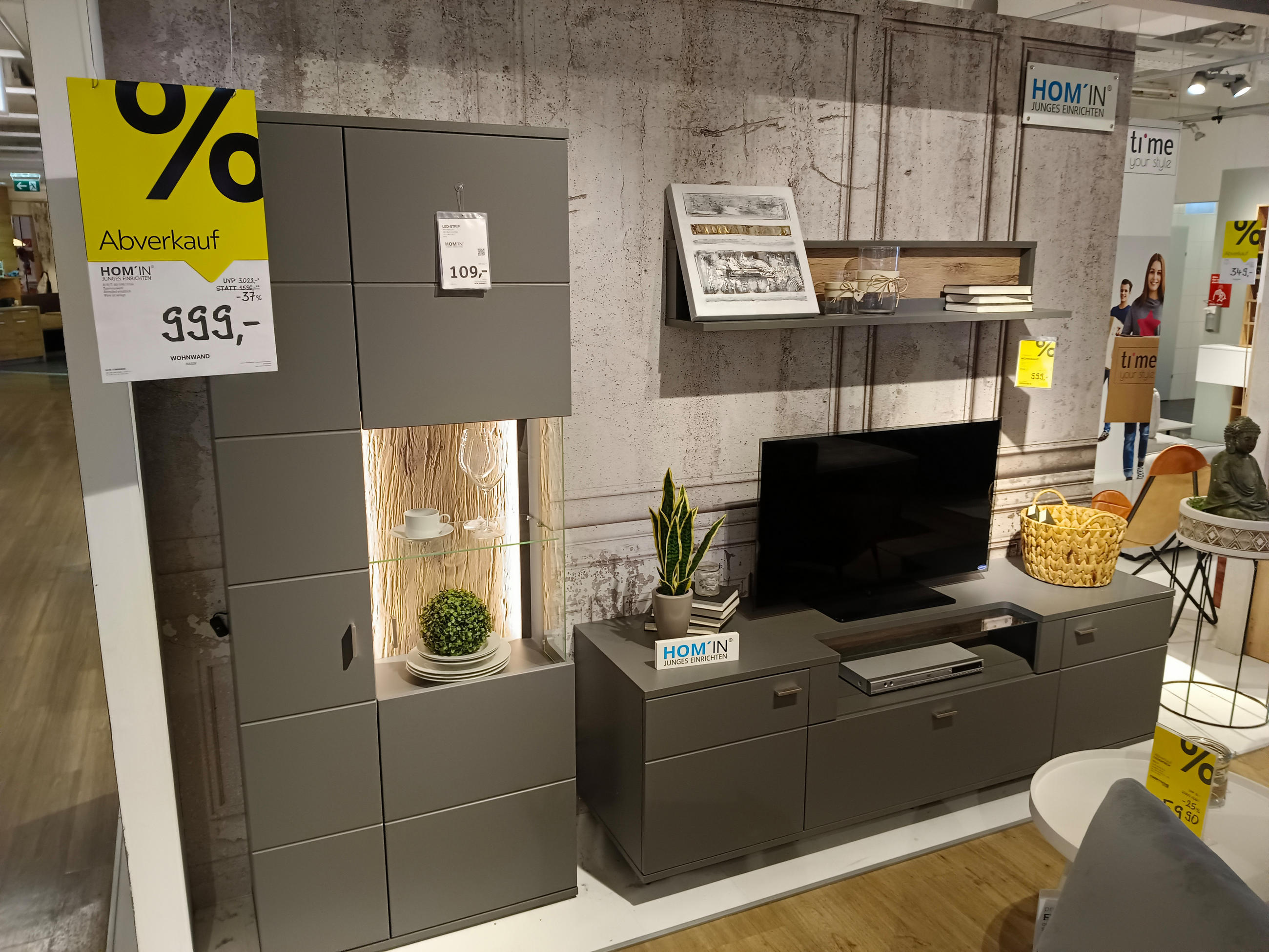 Wohnwand Magon - Hom`in