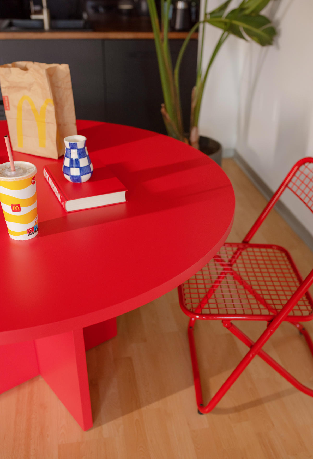ESSTISCH Runder mit laminiertem 3 cm in Rot, 120 cm - Rot, Holzwerkstoff (120/120/75cm) - RNT By Really Nice Things
