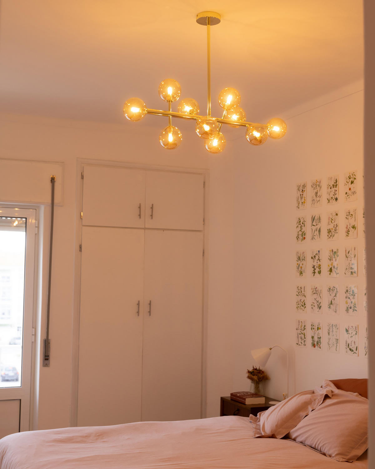 ZÁVĚSNÁ LAMPA Ramis 34/90/68 cm - zlatá, kov (34/34/68cm) - Beliani