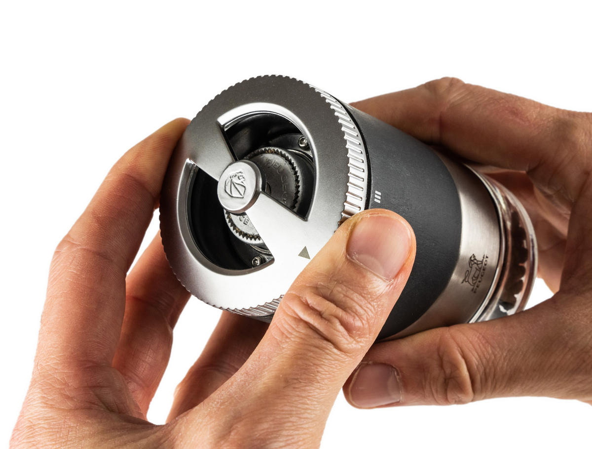 PFEFFERMÜHLE Maestro 11cm Buchenholz Stahlmahlwerk - Grau, Holz (6/11/6cm) - PEUGEOT