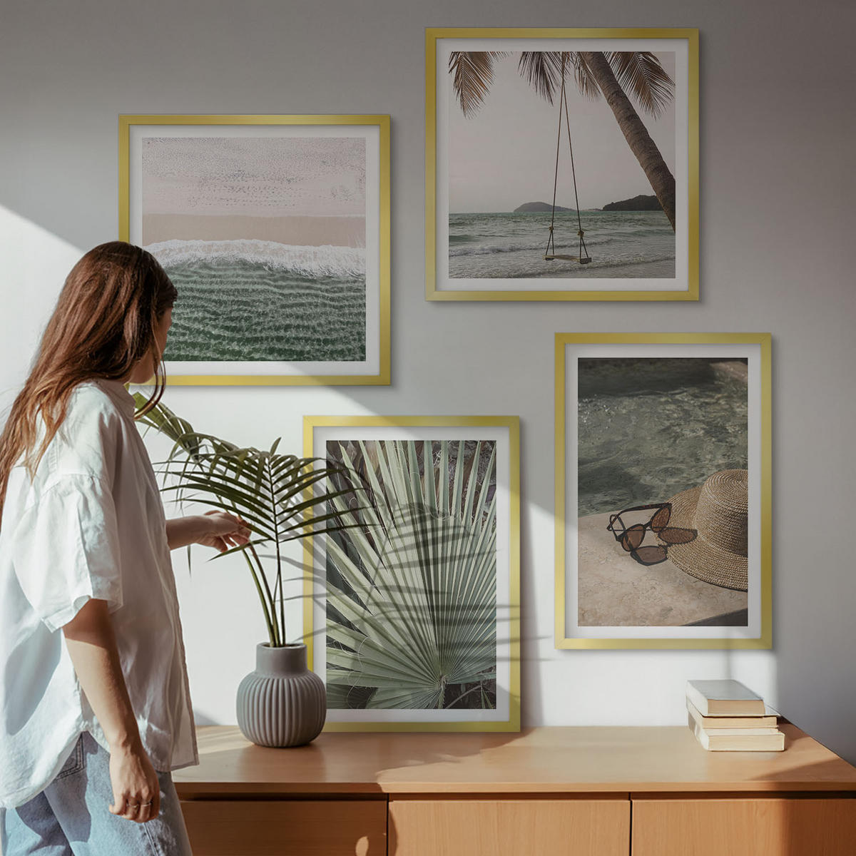 BILDER SET 4er Set - 50x50 cm & 40x60 cm Goldrahmen - Strandschaukel-Blätterurlaub - Goldfarben, Kunststoff (50/50cm) - TULUP