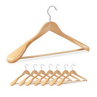 8XANZUG-KLEIDERBÜGEL - Hellbraun, Holz/Metall (6cm) - Relaxdays