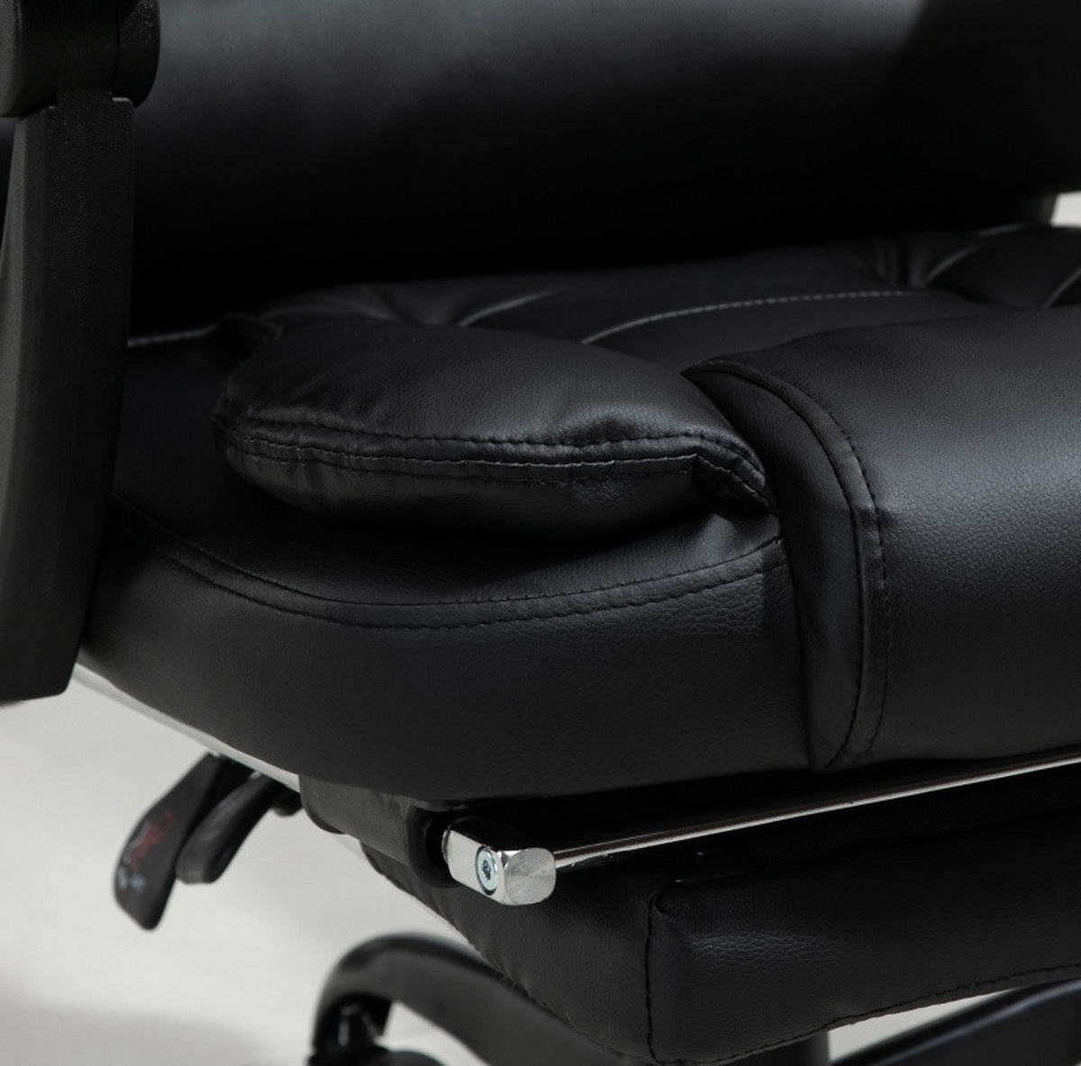 BÜROSTUHL in Schwarz 79x67x121 cm mit Massagefunktion, Fußstütze und verstellbarer Rückenlehne - Schwarz, Kunststoff (67/121/79cm) - IVMEU