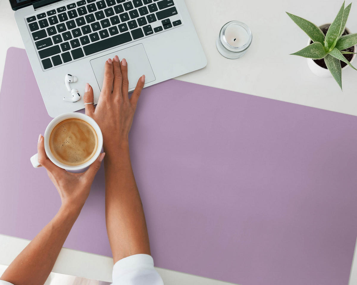 SCHREIBTISCHUNTERLAGE 100x50 cm Violett - Violett, Kunststoff (100/50/1.6cm) - Wallfluent