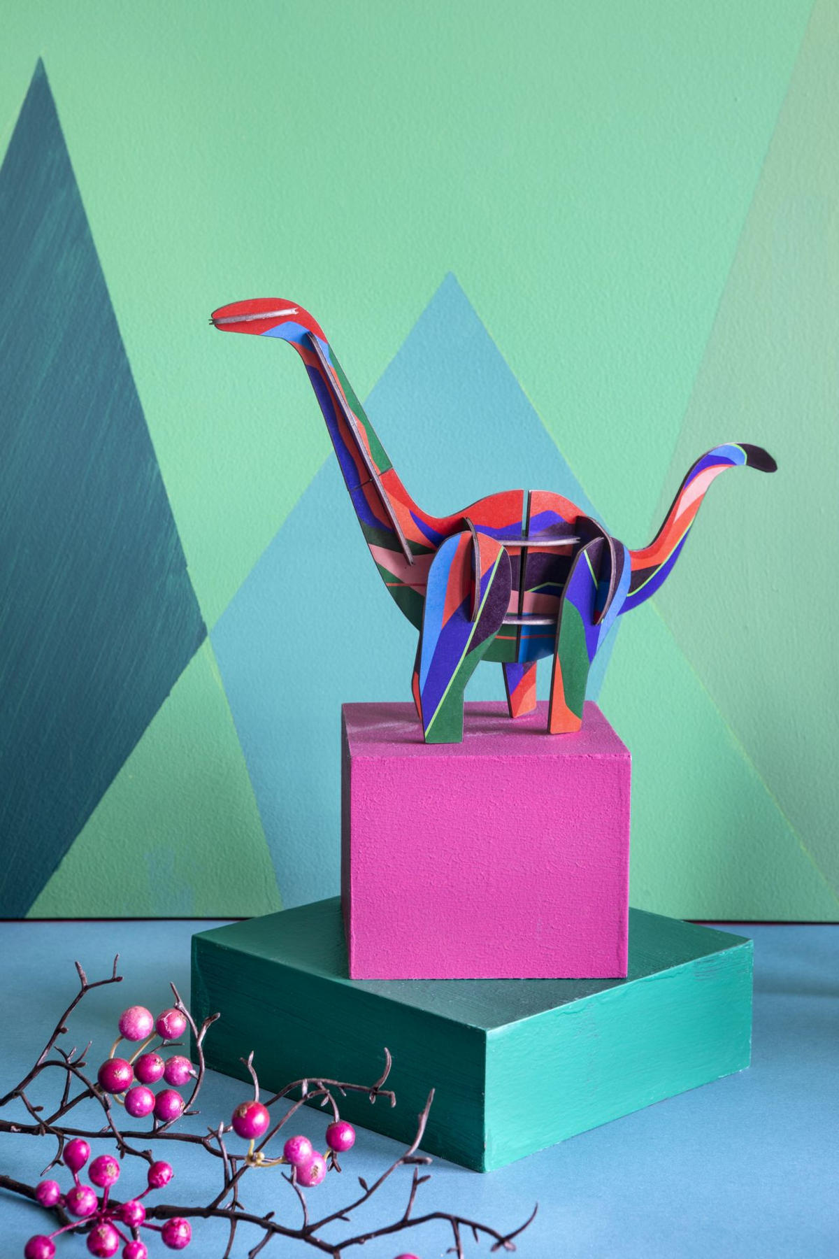DEKOFIGUR Leuchtender Riesendino 6/17 cm - Multicolor, Wellpappe (6/17/23cm) - KUNSTLOFT