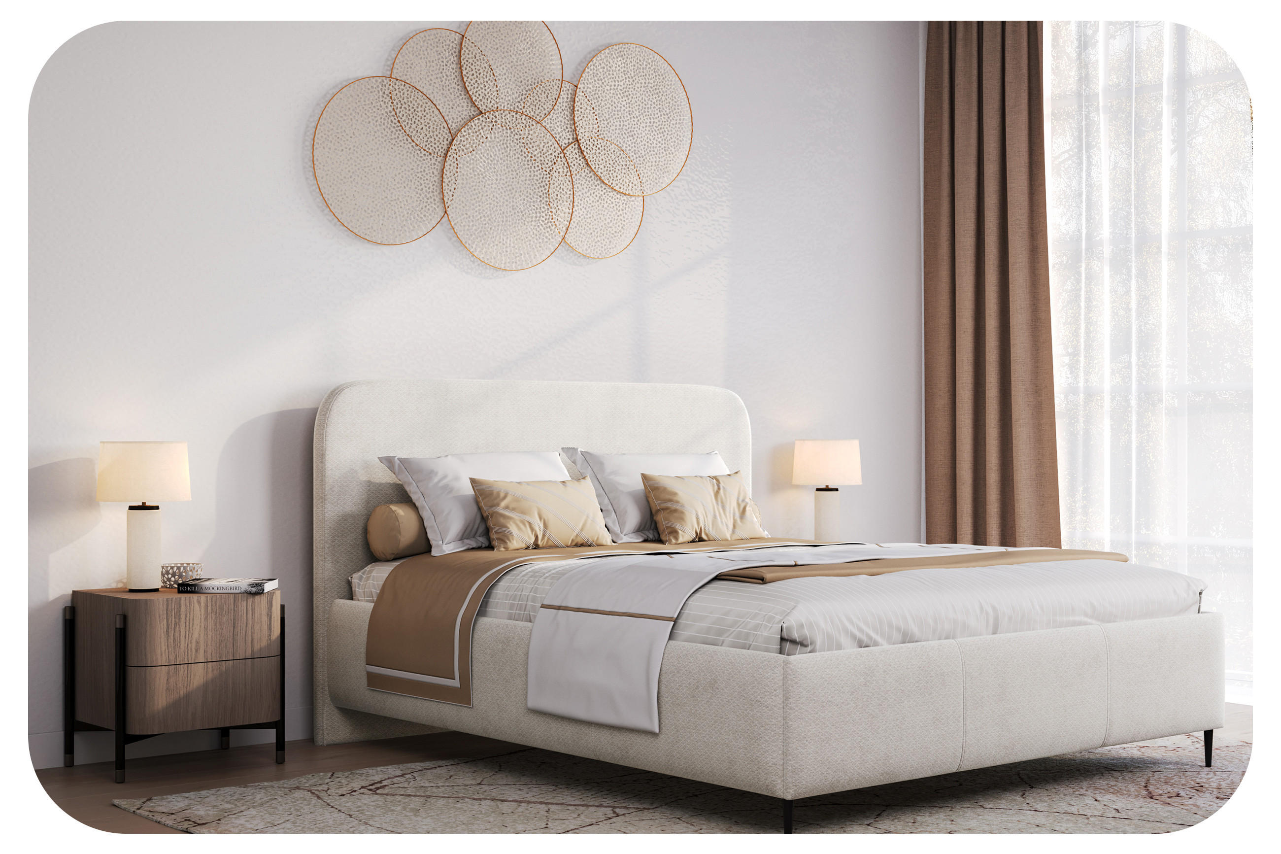 Gemütliches Schlafzimmer in hellen Tönen mit Bett und Kissen, Nachttisch mit Lampe und einem dekorativem Textil-Wandobjekt über dem Bett