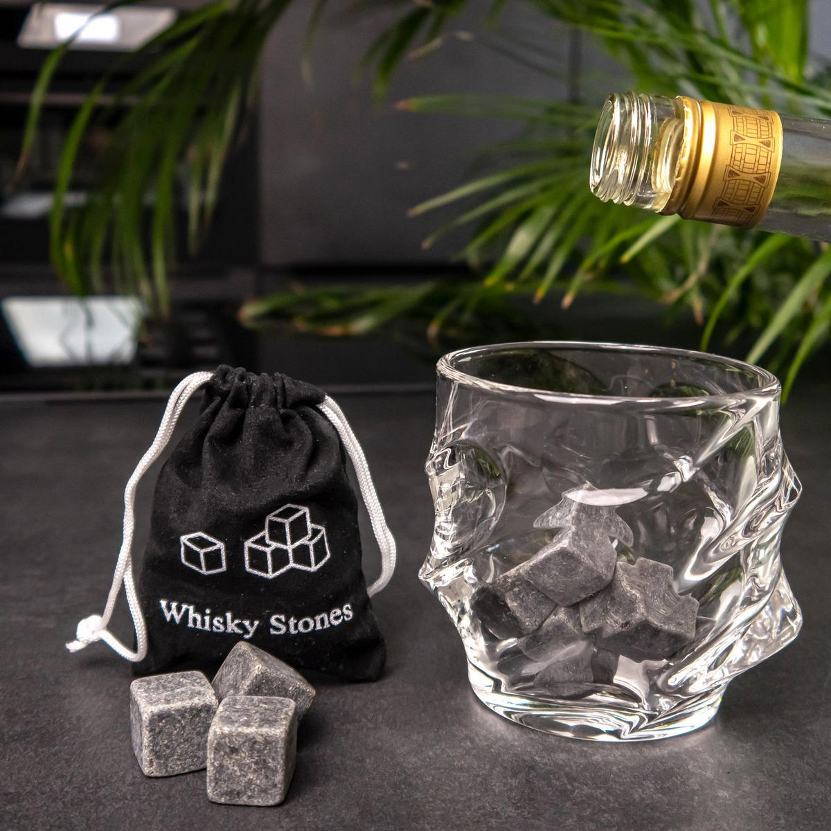 WHISKEY STEINE 9 Stück - Grau, Stein (2/2/2cm) - Intirilife