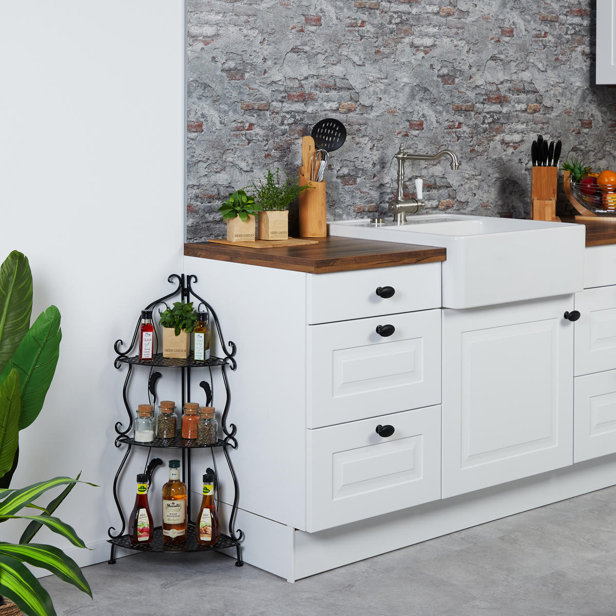 ECKREGAL - Schwarz, Kunststoff/Metall (30/82.5/30cm) - Relaxdays