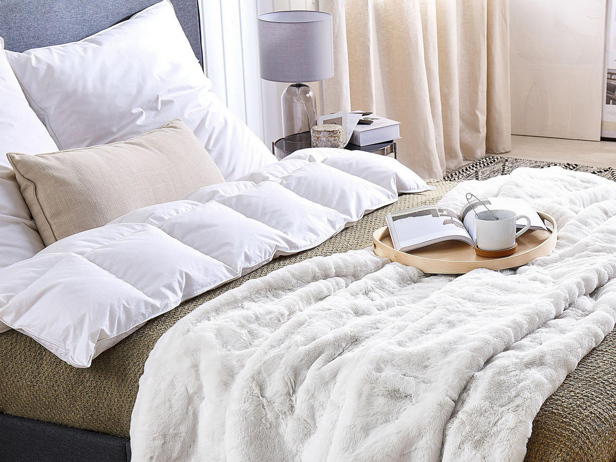 DECKE Cremeweiß Chaab 200/220 cm - Ecru, Textil (200/220cm) - Beliani