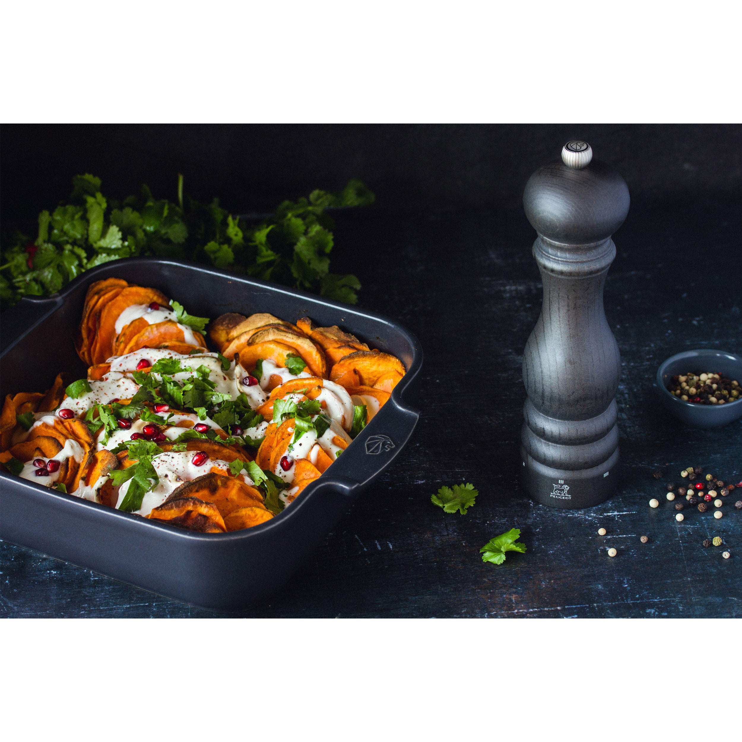 AUFLAUFFORM Keramik Appolia 28cm Quadratisch Schiefergrau Spülmaschinenfest - Grau, Keramik (23.7/28/7.1cm) - PEUGEOT