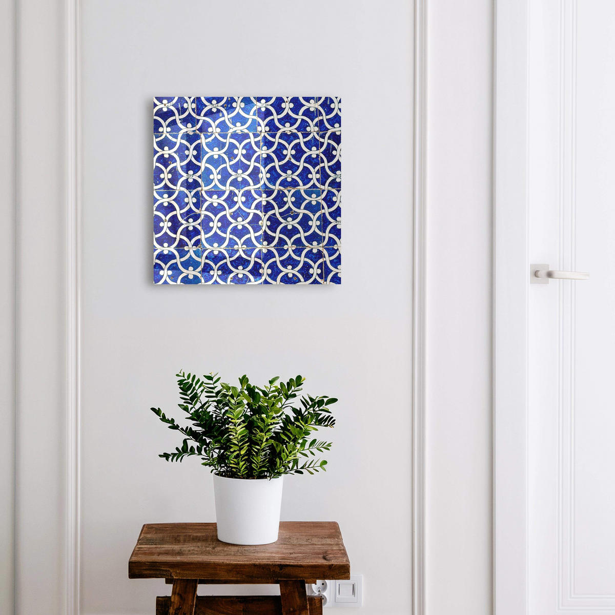 SCHLÜSSELBOX Schwarz 30x30 cm- Türöffnung nach rechts - Geometrische Fliesen - Blau, Metall (30/30/5cm) - TULUP