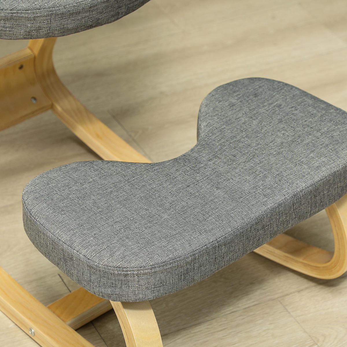 KNIESITZ DE-11713 mit Holzgestell & Wippfunktion Grau - Grau, Holz (50/55/73cm) - ComfortXL