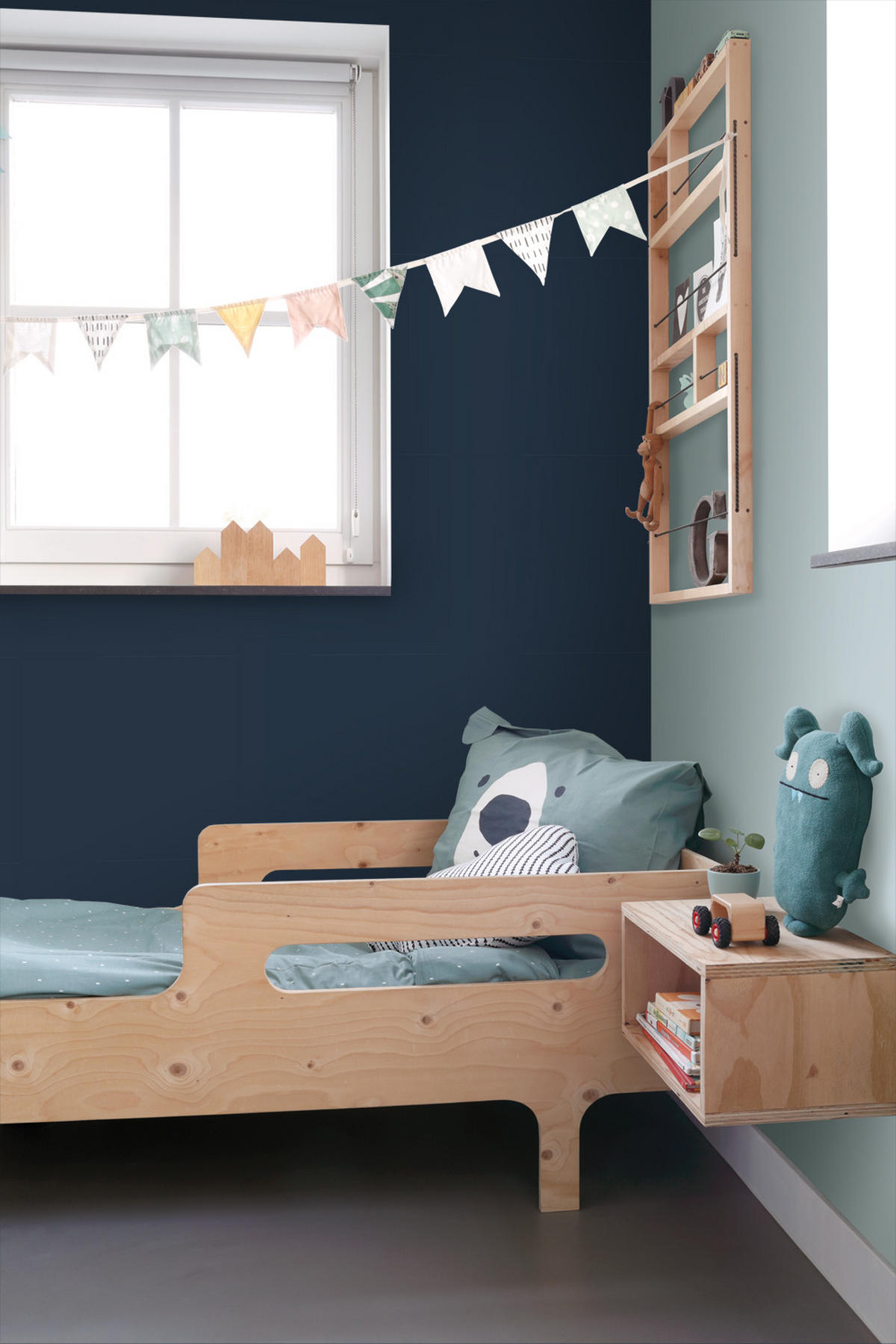TAPETE Uni 53 cm x 10.05 m - Blau, Papier (53/1000cm) - ESTAhome