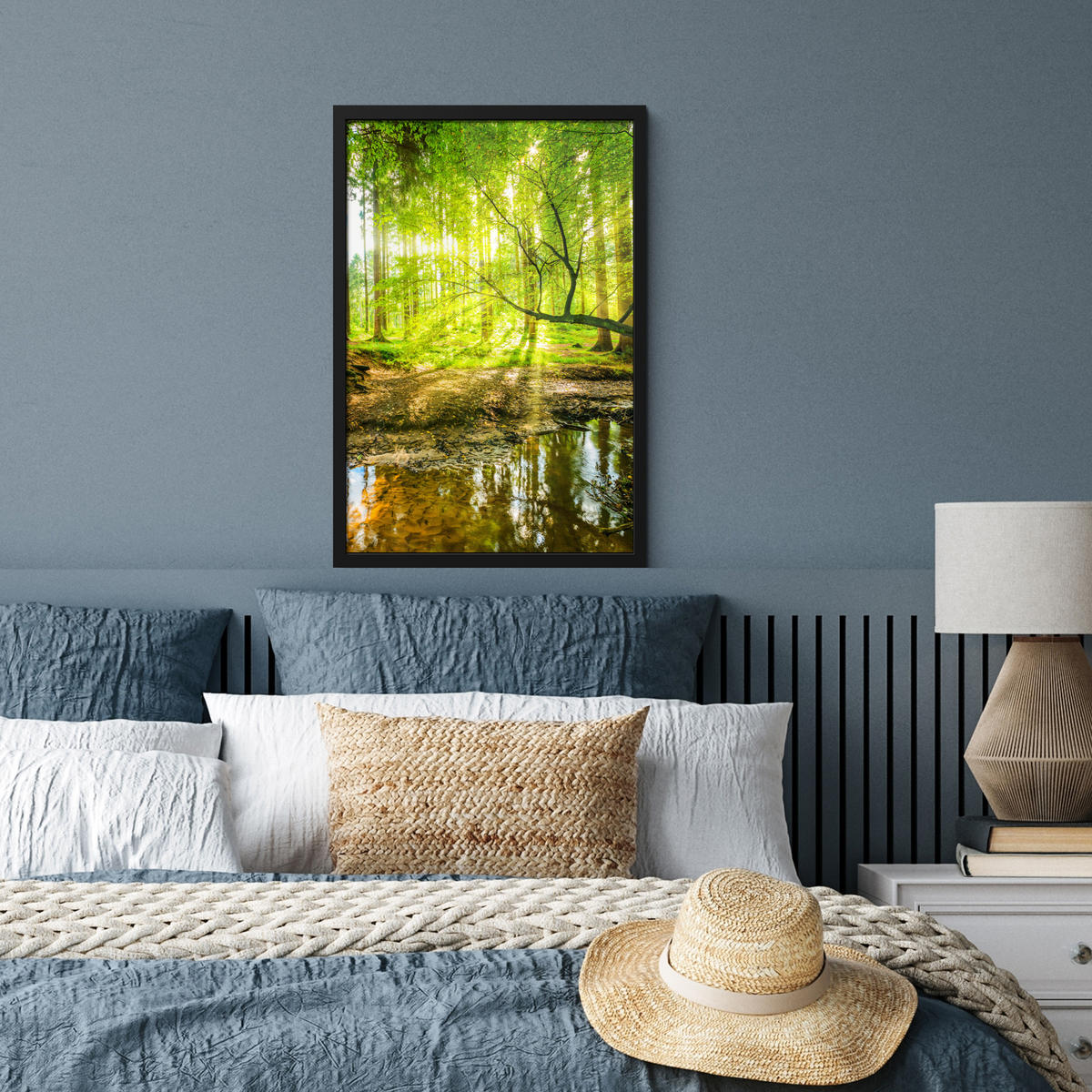 GERAHMTES BILD Wald - Landschaft - Wasser - Bäume - Sonne - Grün - Natur 40x60 cm - Grün, Papier (40/60cm) - MuchoWow