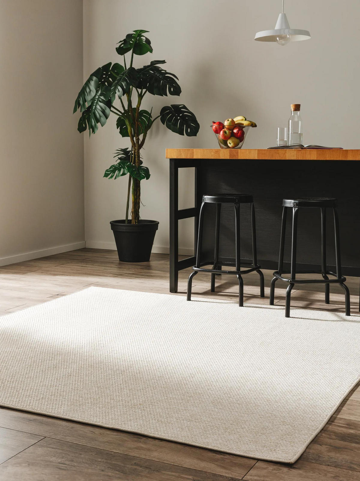 VNÚTORNÝ a vonkajší koberec Iowa Krémová 195x195 cm - krémová, plast (195/195cm) - benuta