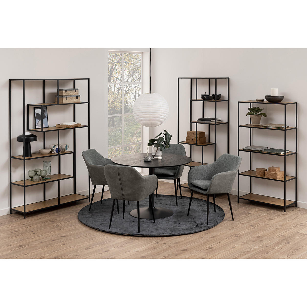 ESSTISCH - Esche teilmassiv / Eisen - Esche Schwarz / Schwarz - Schwarz, Holzwerkstoff/Metall (110/110/74cm) - home24