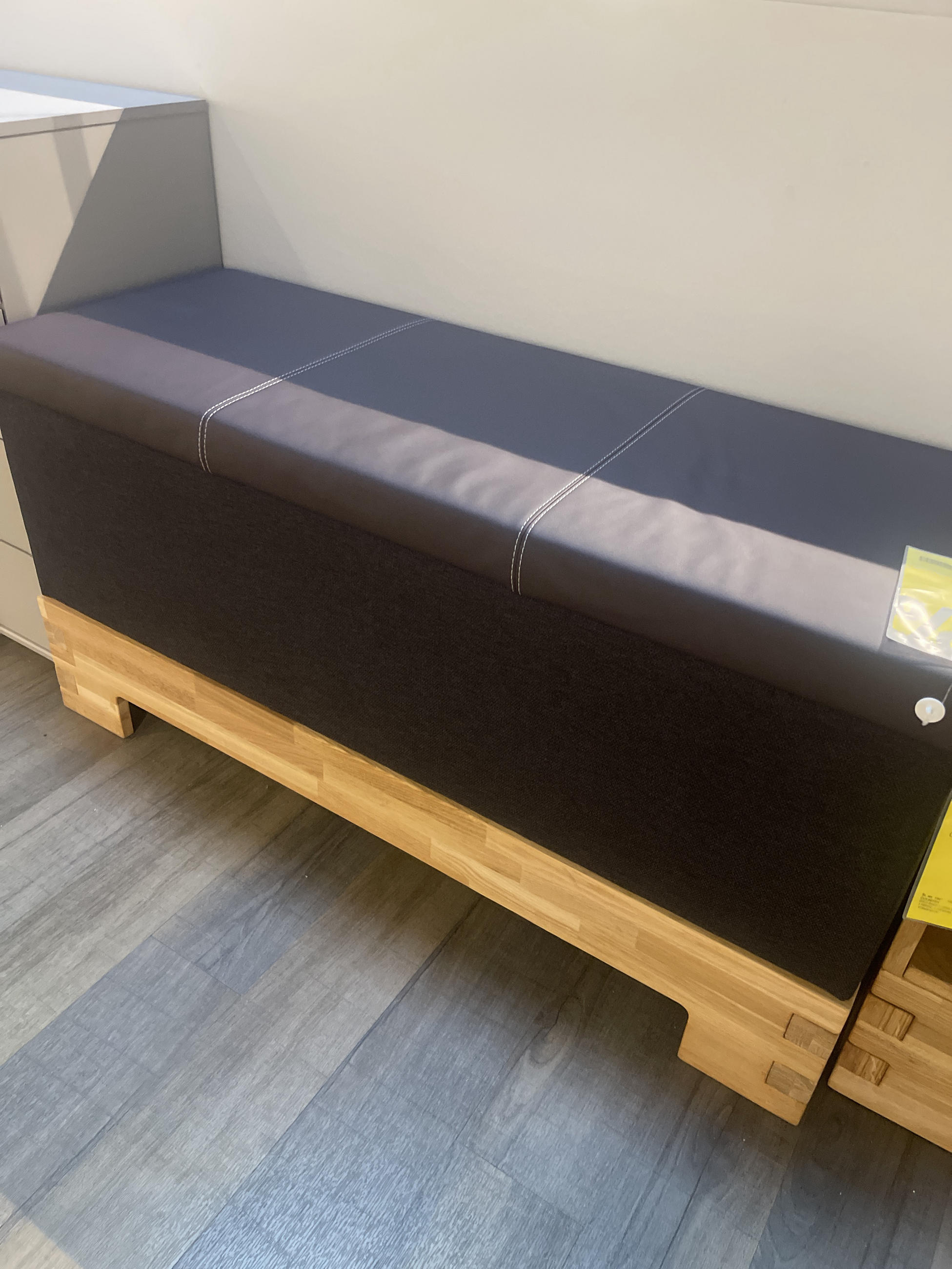 Klop s skrinjo Country - Linea Natura