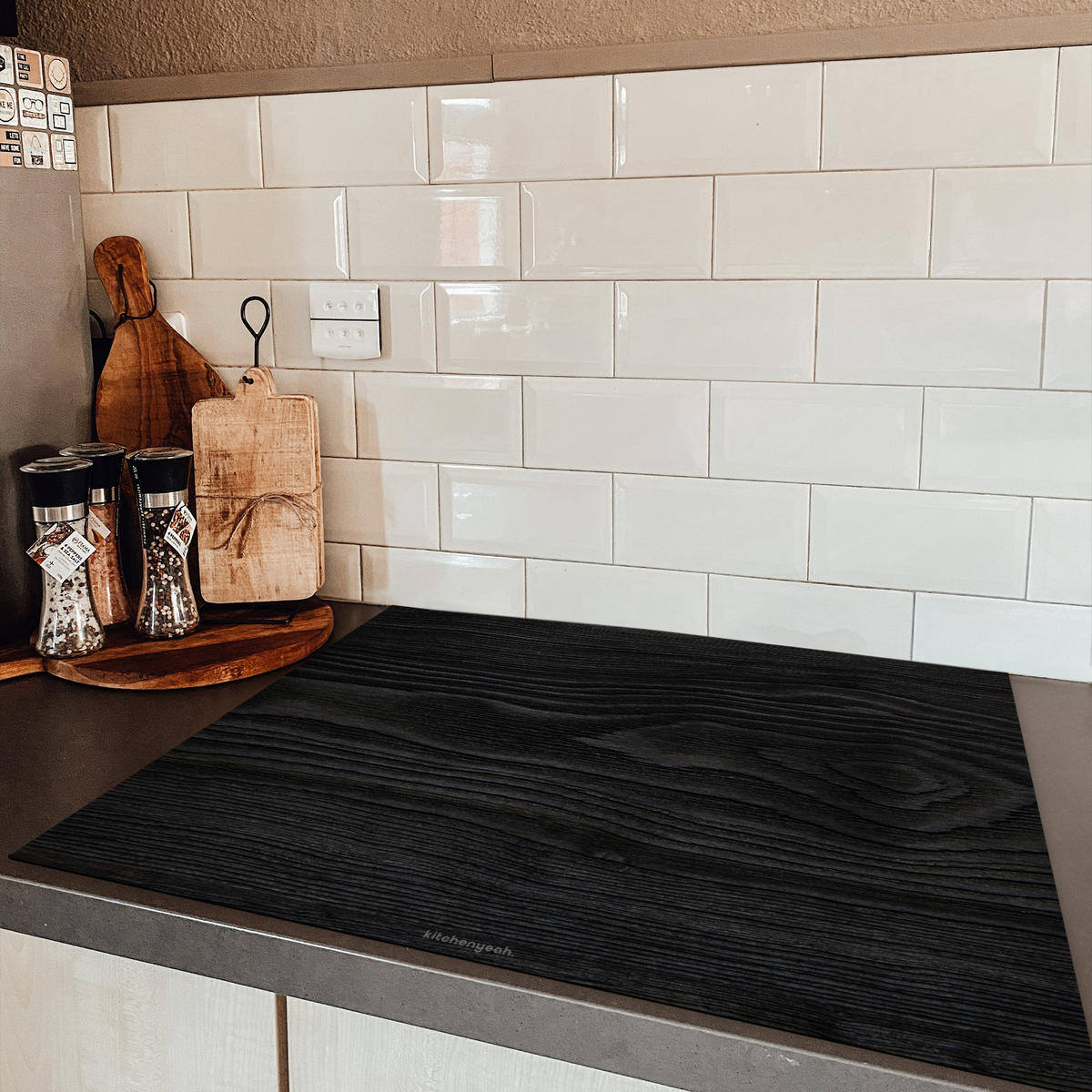 HERDABDECKPLATTE Schwarz - Holzoptik 77x59 cm - Schwarz, Kunststoff (77/0.2/59cm) - MuchoWow