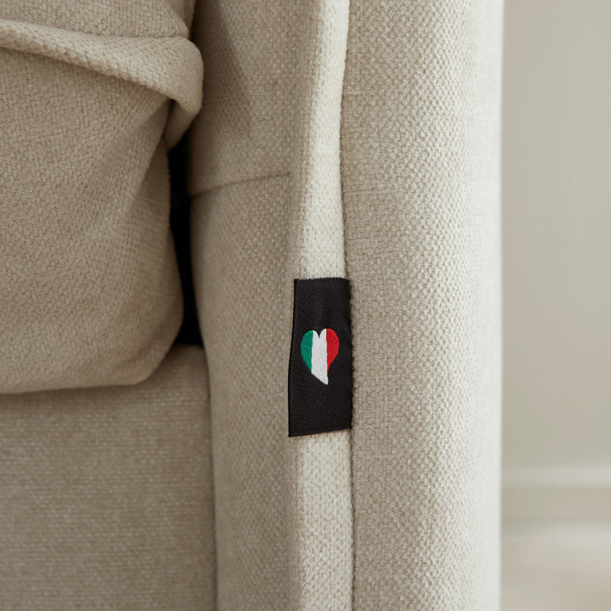 SCHLAFSOFA 3-sitzer mit express-Öffnung in stoff mika 185/104/90 cm - Beige, Holz (185/90/104cm) - Calicosy