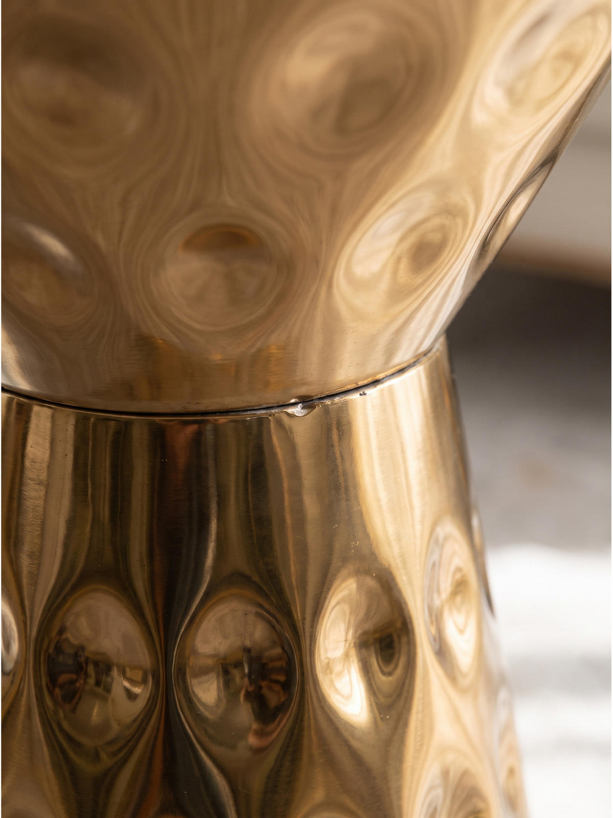 BEISTELLTISCH MAYENNE, Aluminium, handgefertigt, Gold, Ø 36 x 51 cm - Goldfarben, Metall (36/36/51cm) - KADIMA DESIGN