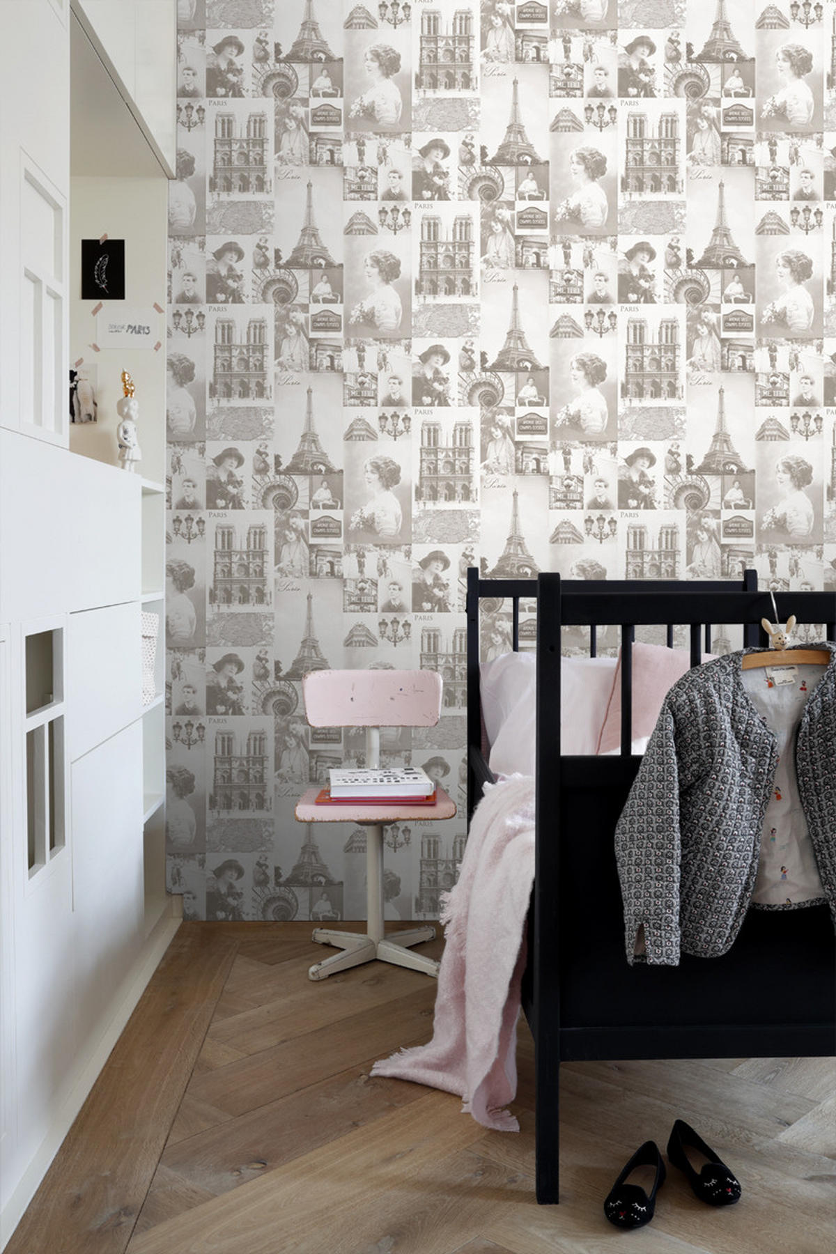 TAPETE Paris Ansicht 53 cm x 10.05 m - Beige, Papier (53/1000cm) - ESTAhome