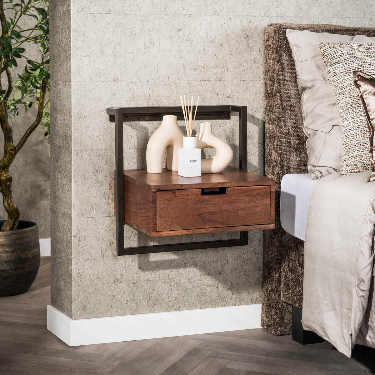 NACHTTISCH Air - Braun - 35/44/45 cm - Braun, Holz (44/45/35cm) - Hoyz Collection