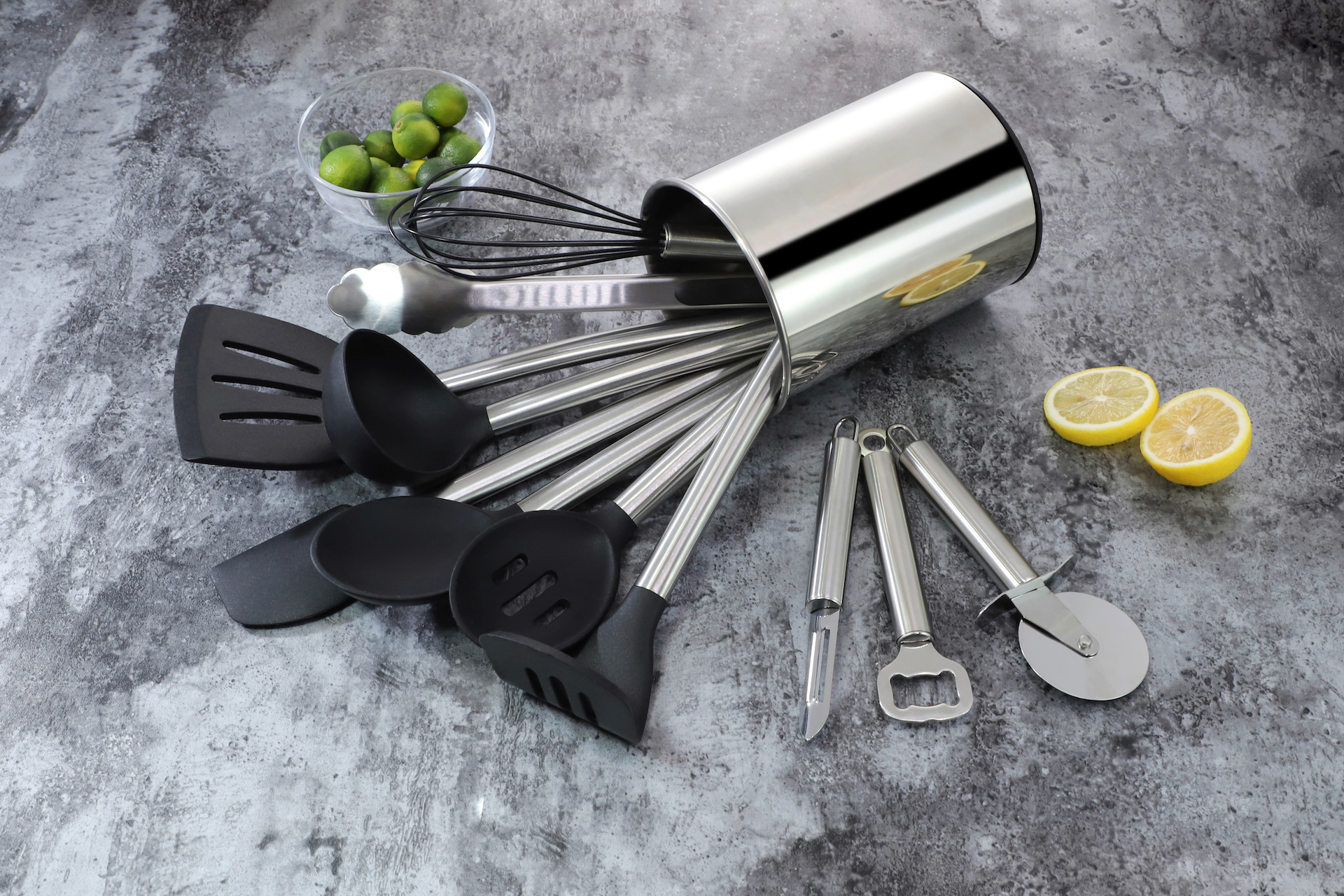 Sady kuchynského náčinia