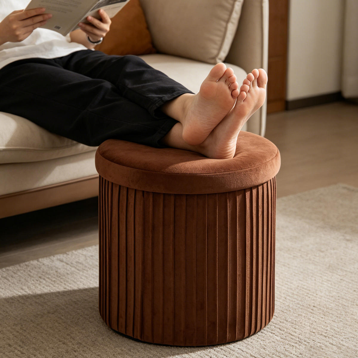 TABURET Mocha Mousse samet s úložným prostorem - hnědá, kompozitní dřevo/textil (38/38/38cm) - Relaxdays