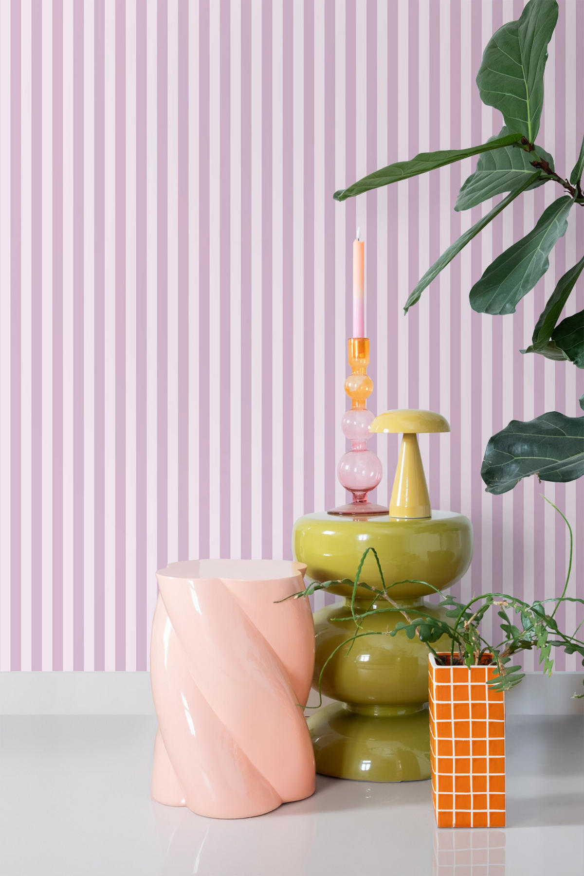 TAPETE Streifen 53 cm x 10.05 m - Lila, Papier (53/1000cm) - ESTAhome