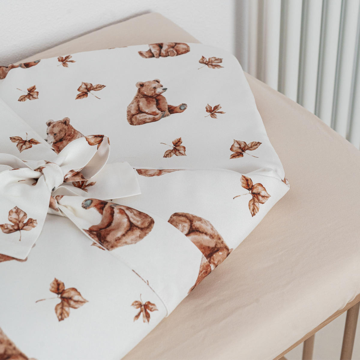BAMBUSOVA posteljnina za dojenčke Medvedki - bela, tekstil (75/75cm) - waldin