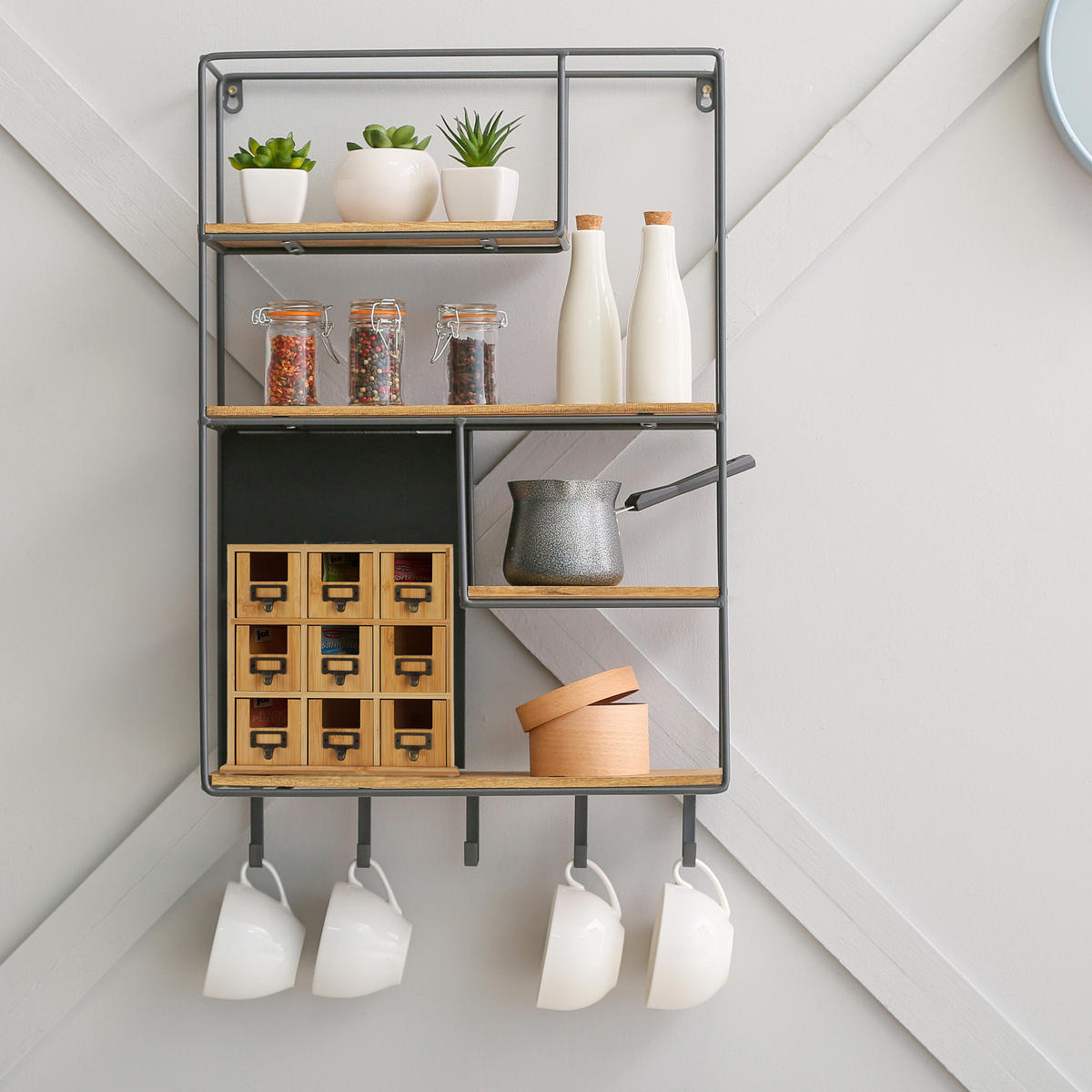 TEE-ORGANIZER - Hellbraun, Holz/Metall (30/29/11.5cm) - Relaxdays