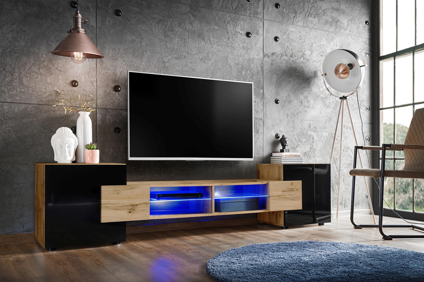 LOWBOARD MERANO Eiche Wotan, Blau LED Beleuchtung - Eiche Wotan/Schwarz, Glas/Holzwerkstoff (230/52.5/35cm) - Komodee