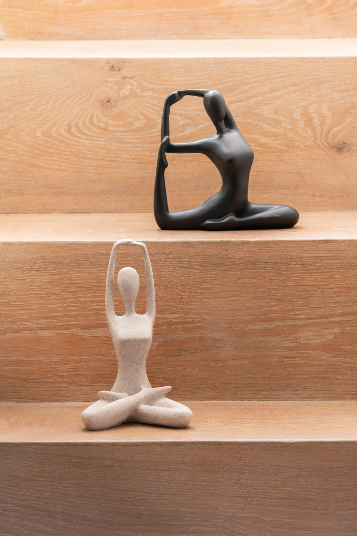 BILD Statue Yoga Bow Schwarz 20/6/19 cm - Schwarz, Kunststoff (6/19/20cm) - Present Time