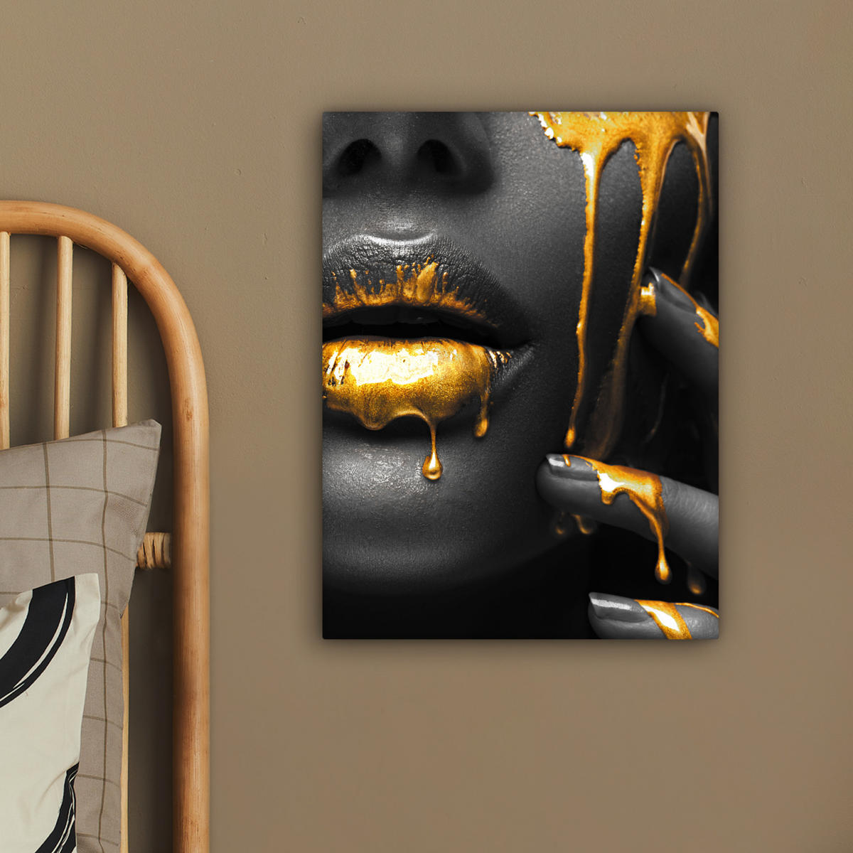 LEINWANDBILD Frau - Schwarz - Gold - Gesicht - Lippen 30x40 cm - Goldfarben, Textil (30/40cm) - MuchoWow
