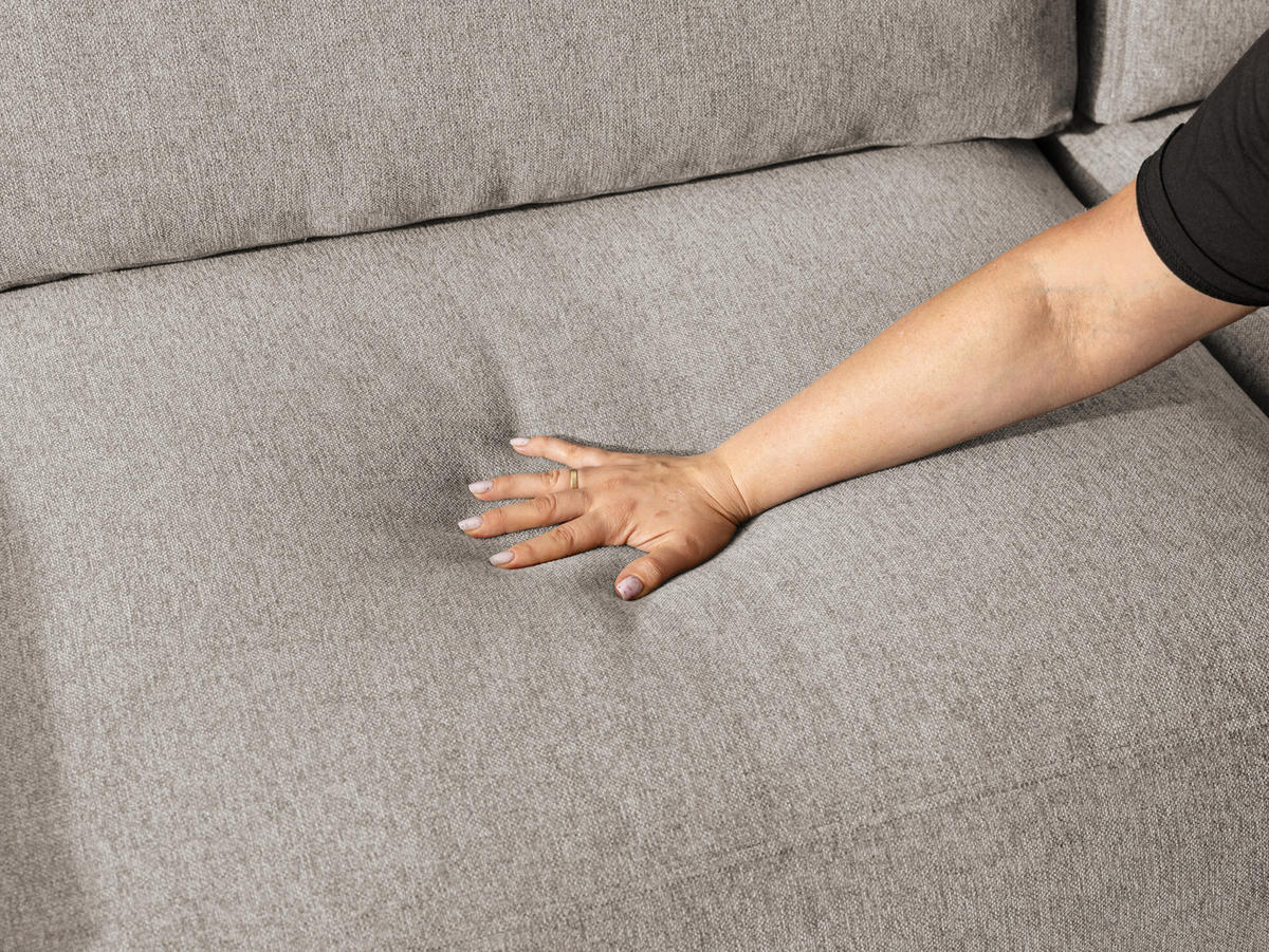 ECKSOFA Lennon aus Beige Strukturstoff mit Schlaffunktion und Bettkasten - Beige/Schwarz, Holz/Kunststoff (264/137cm) - S-Style
