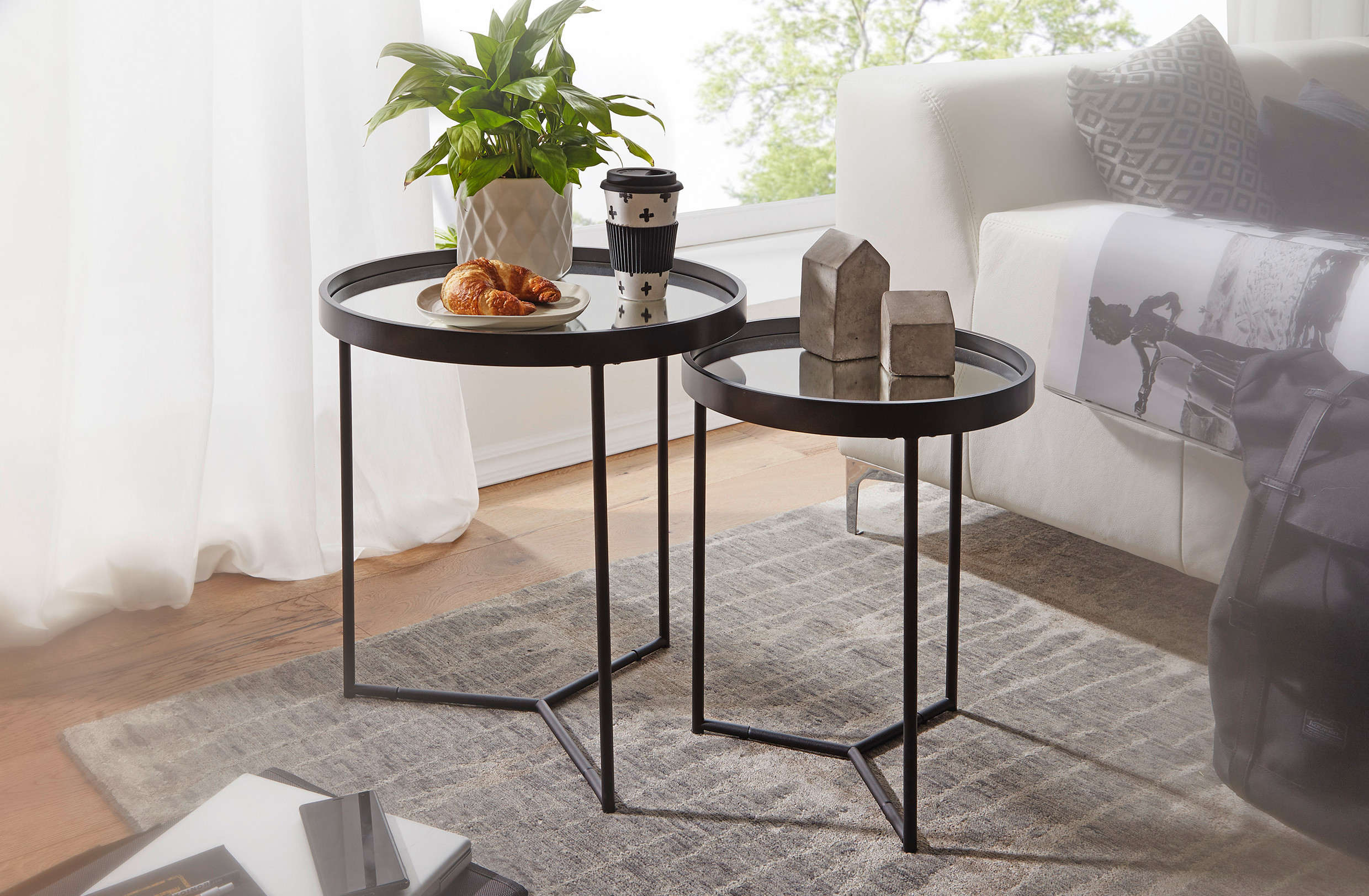 Sady odkladacích stolíkov