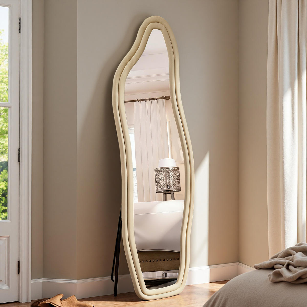 STEHSPIEGEL 45x140cm Samtrahmen Beige, Freistehend & Wandmontage - Gelb, Glas (3/140/45cm) - SHOPENTRA