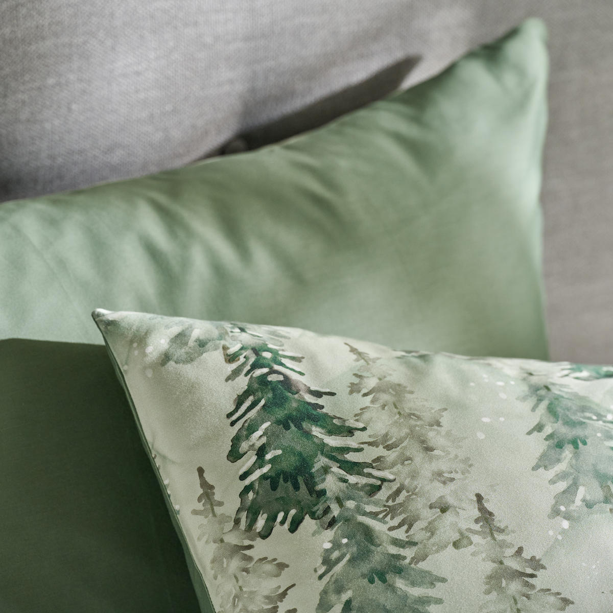 BETTWÄSCHE Satin PINARTE, 160x200 cm, Salbeigrün, Winter Weihnachten Bettbezug, Weihnachtsdeko, Christmas, Weihnachtsmotiv - Salbeigrün, Textil (160/200cm) - home&you